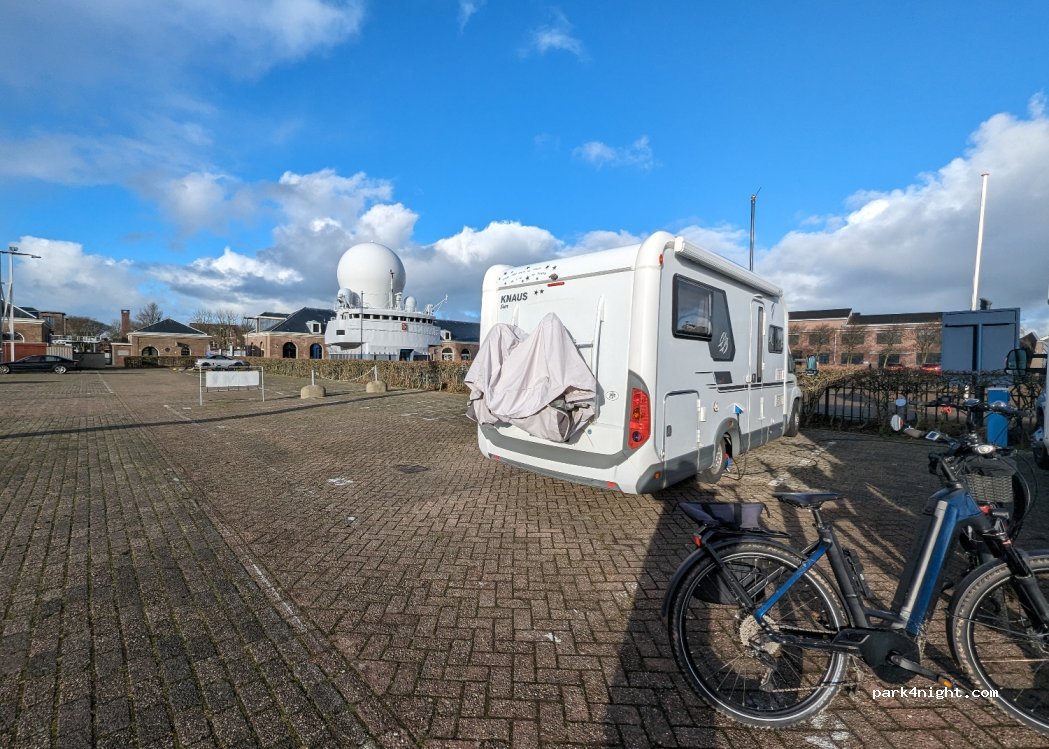Camper staanplaats Willemsoord — foto 4