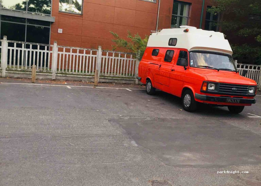 (92500) Rueil-Malmaison - 34 Boulevard de Belle Rive — foto 2