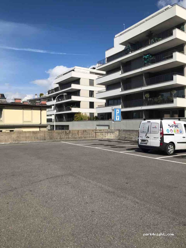 (1820) Montreux - 23 Avenue des Planches — foto