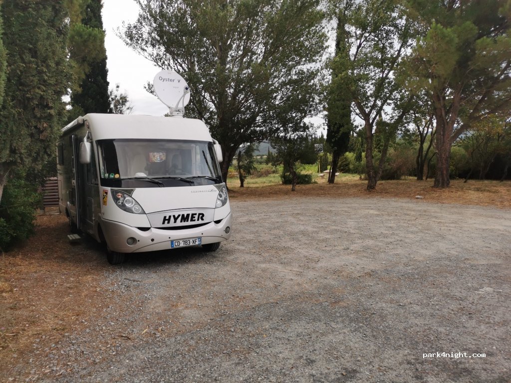 (11350) Tuchan - D611 — foto