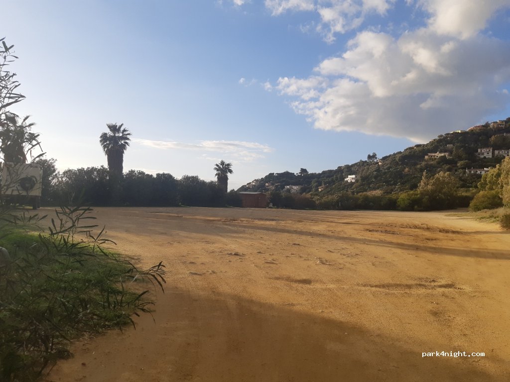 (09040) Torre Delle Stelle (Maracalagonis) - — foto