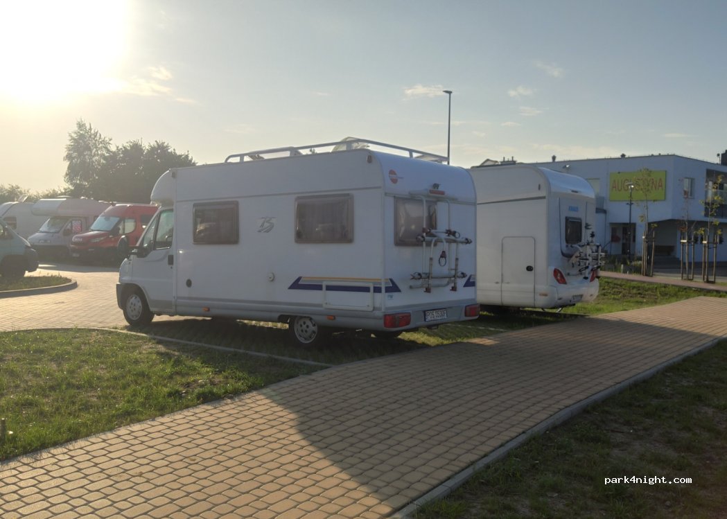 (84-140) Jastarnia - 15 Nad Zatoką — foto