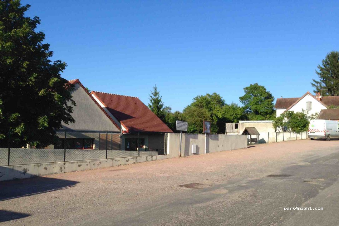 (03260) Billy - 4-6 Montée d'Almandière — foto