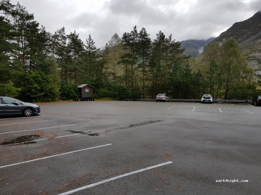 (4137)  - Unnamed Road — foto