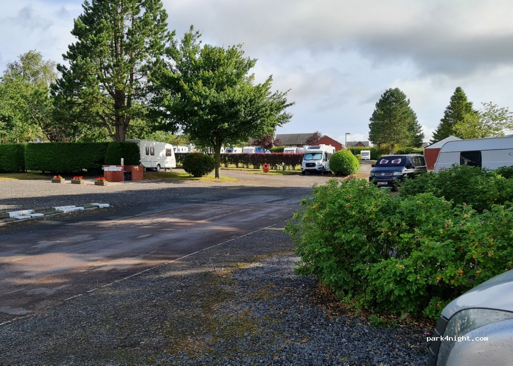 Braids Caravan Park — foto