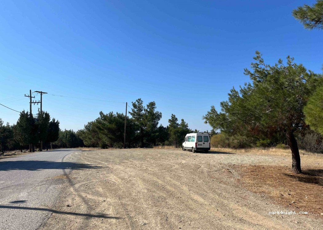 (685 00)  - Ethniki Odos Alexandropoulis Kipon — foto 3