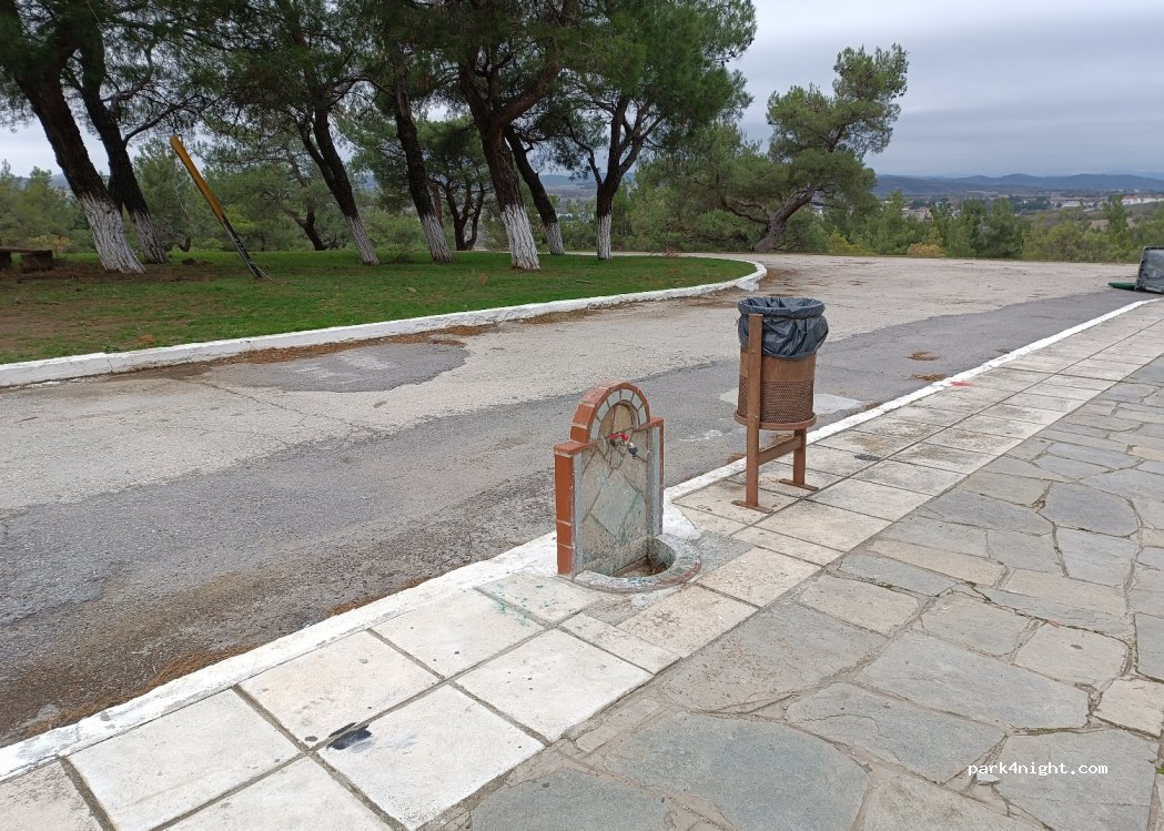 (685 00)  - Ethniki Odos Alexandropoulis Kipon — foto 4