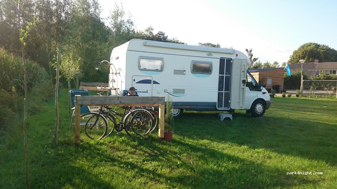 Camperplaats Berlicum — foto 2