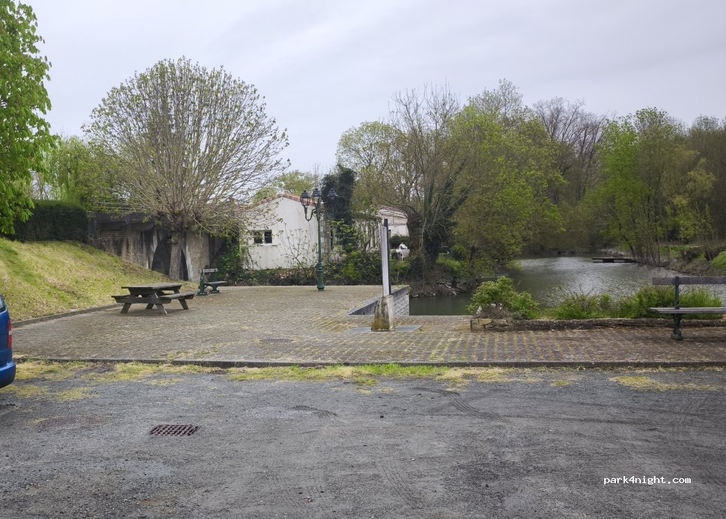 (17170) La Grève-sur-Mignon - 4 Route de Saint-Hilaire — foto 5