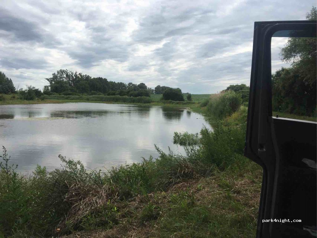 (696 17) Dolní Bojanovice - Unnamed Road — foto