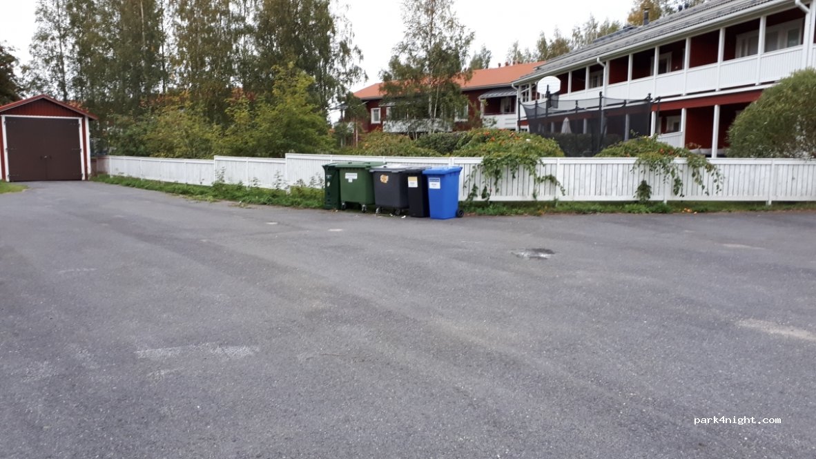(90800) Oulu - Patruunankuja 1 — foto