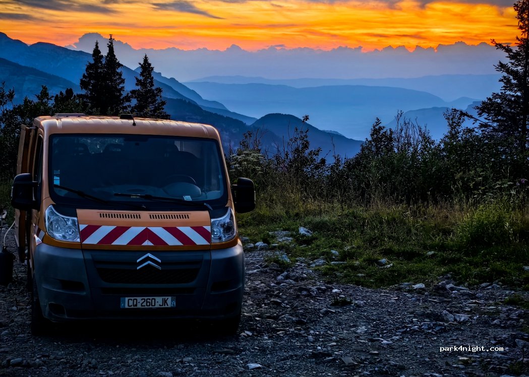 (74300) Arâches-la-Frasse - Route de Flaine — foto 2