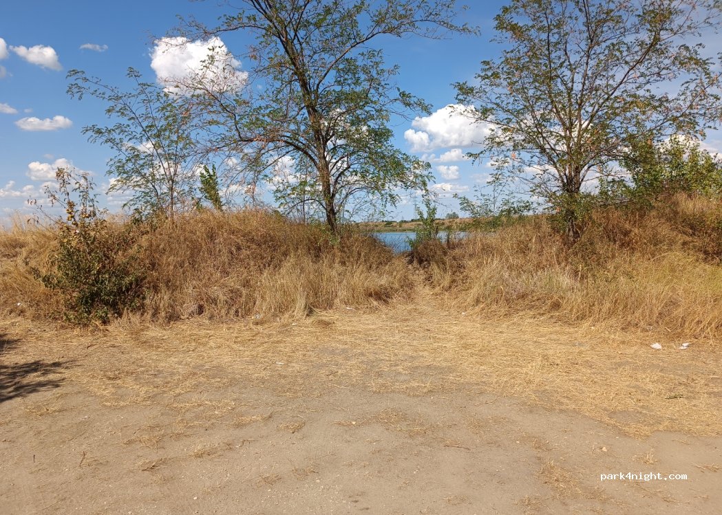 (3551) Ónod - Unnamed Road — foto