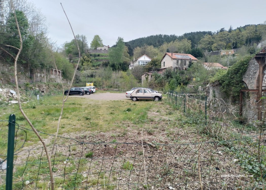 (30450) Génolhac - 52 Rue du Chef de ville — foto 3