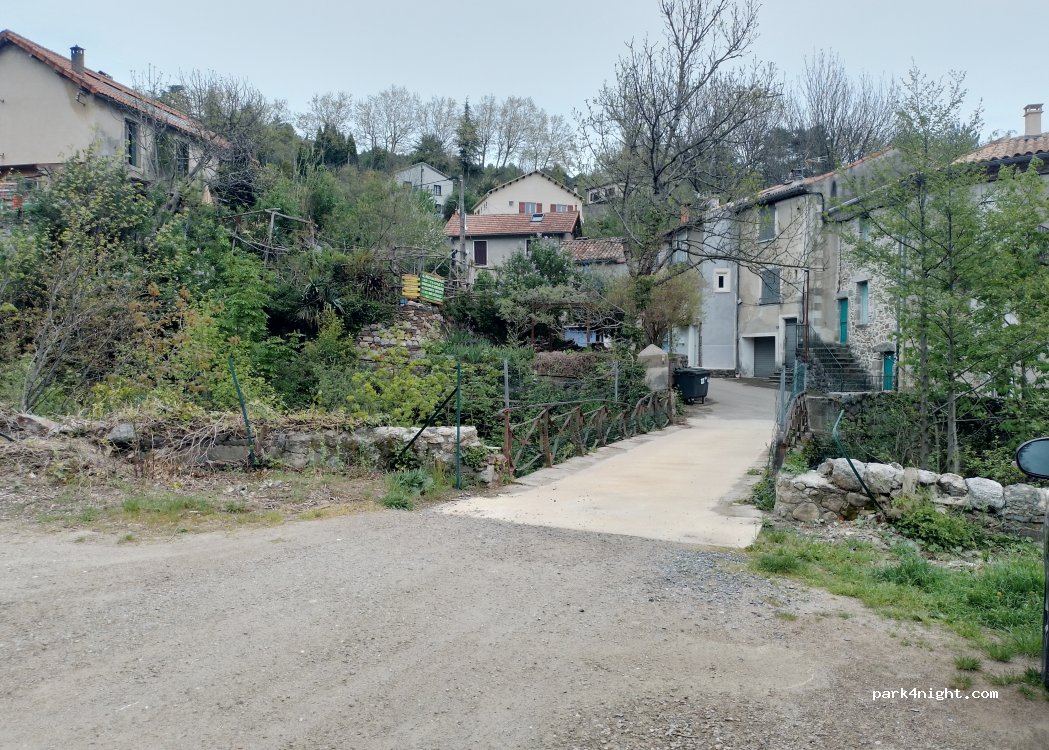 (30450) Génolhac - 52 Rue du Chef de ville — foto 4