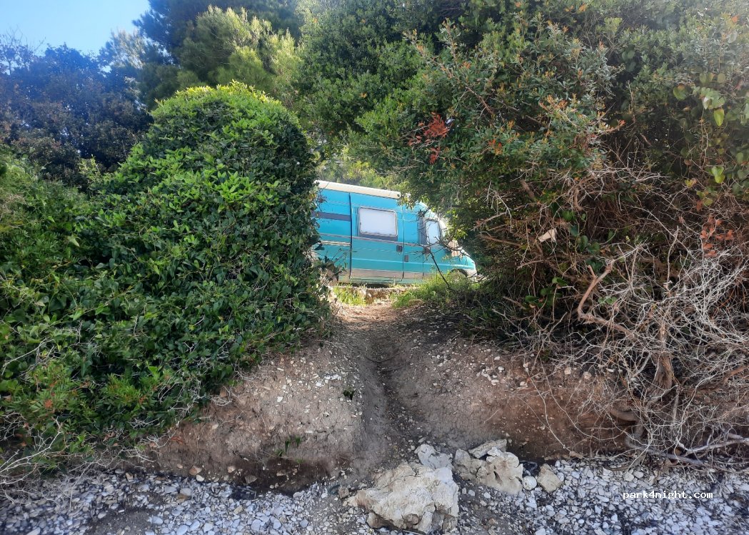 (22202) Primošten - Unnamed Road — foto 3