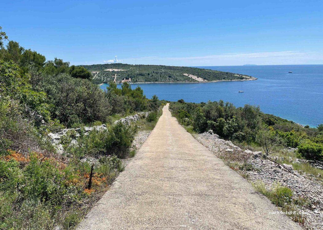 (22202) Primošten - Unnamed Road — foto 4