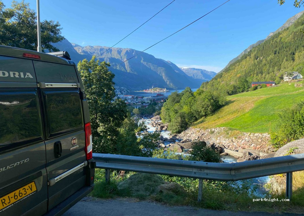 (5750) Odda - Unnamed Road — foto