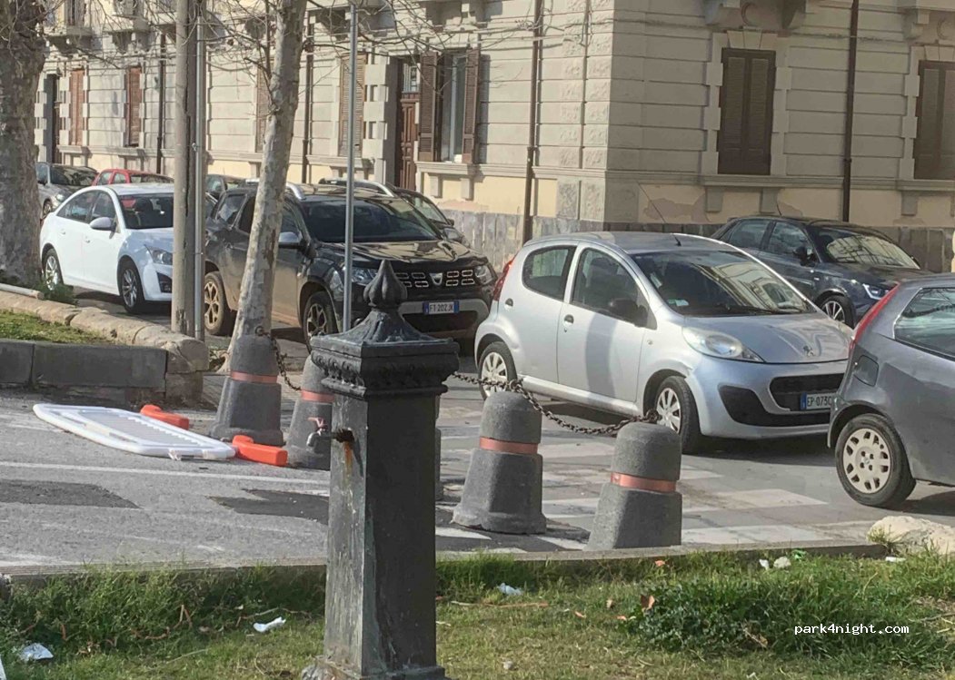 (96100) Siracusa - 8 Via Rodi — foto