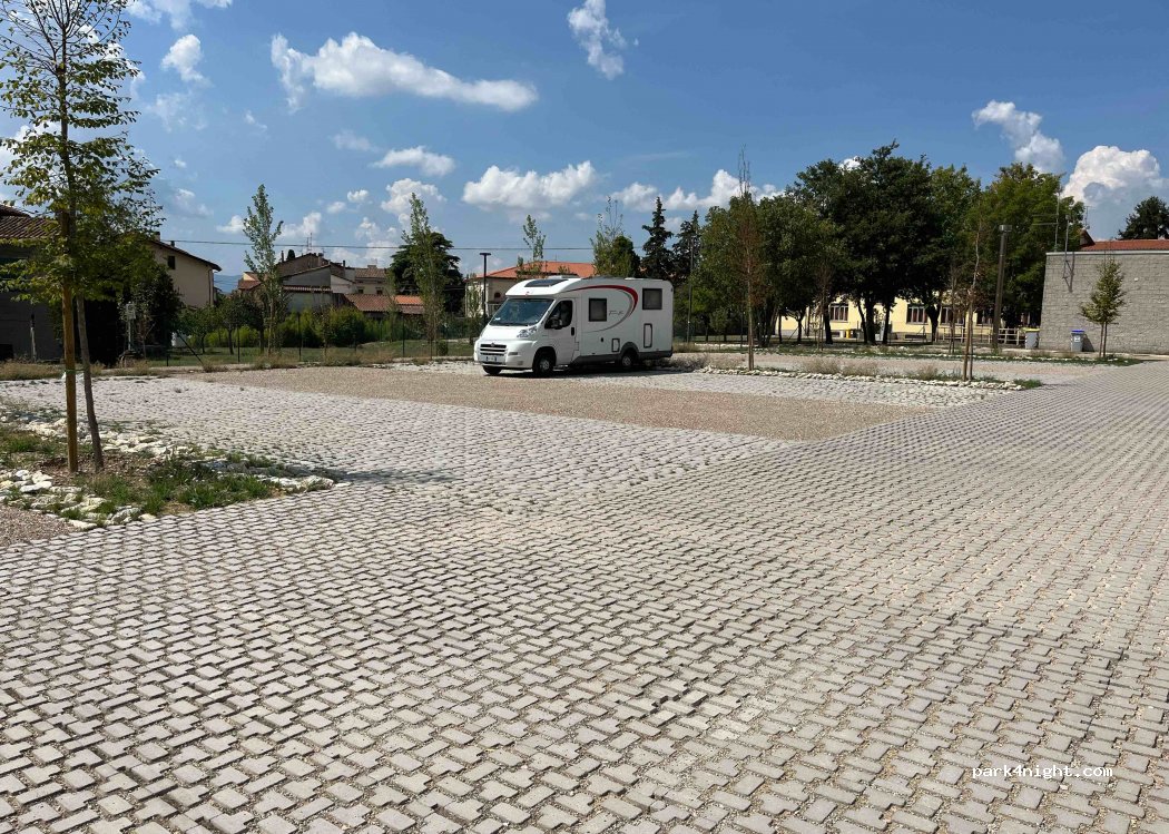 (06016) San Giustino - 6 Via del Mercato Vecchio — foto 4
