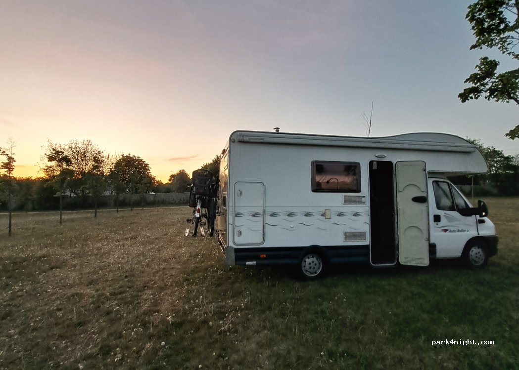 (24-123) Trzcianki - — foto 4