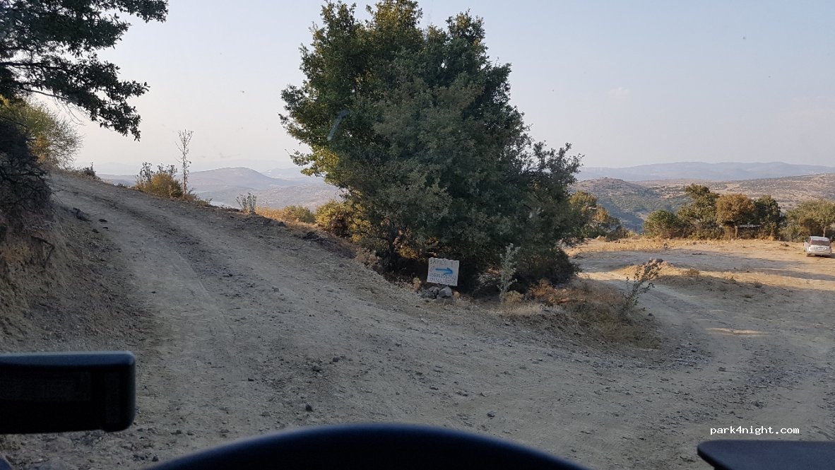 (35660)  - Turgutlar Köyü İç Yolu — foto 2