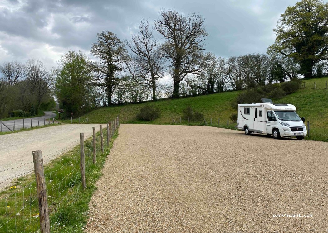 (87260) Saint-Jean-Ligoure - D32A — foto 3