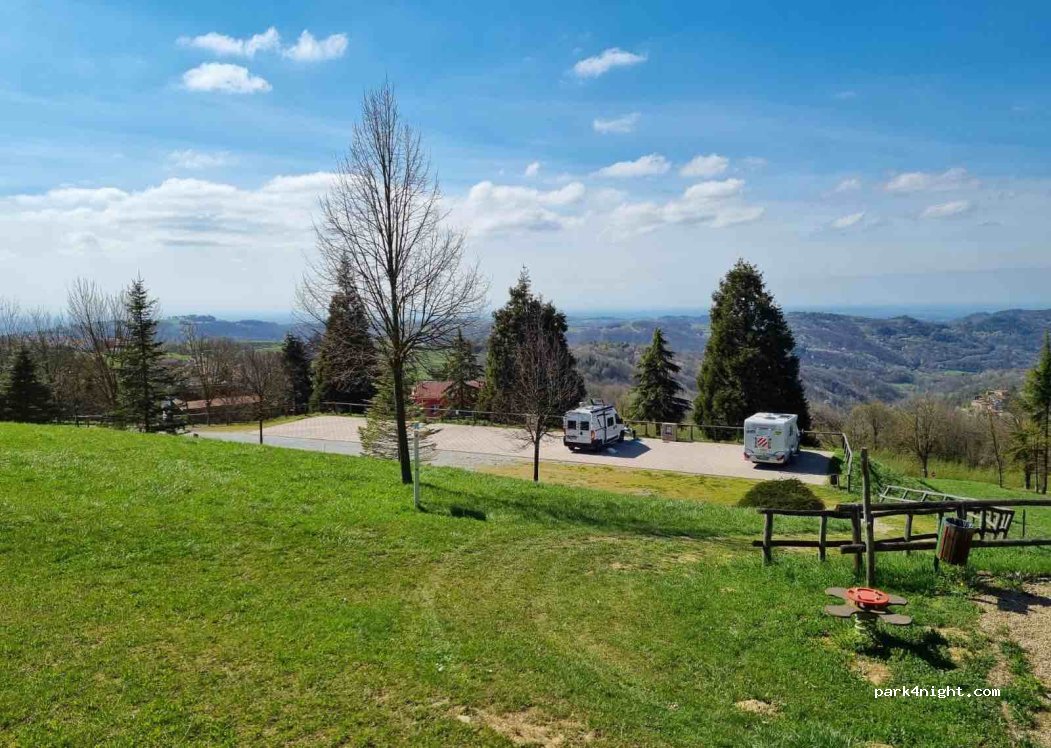 Area Sosta Camper Mombarcaro — foto 4