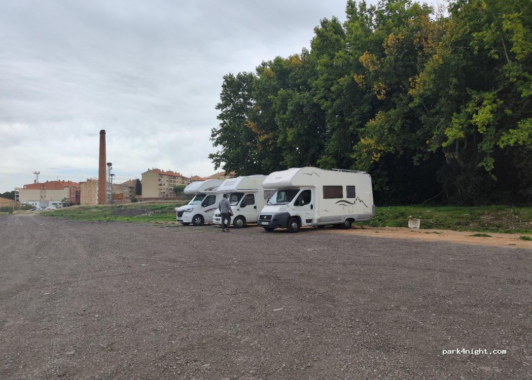 (50500) Tarazona - 1 Calle Gutiérrez de Córdoba — foto 4