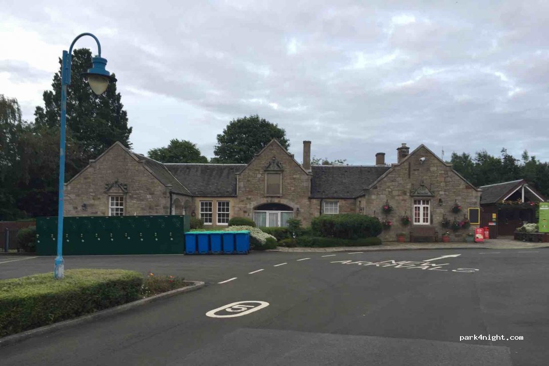 Edinburgh Caravan and Motorhome Club Campsite — foto