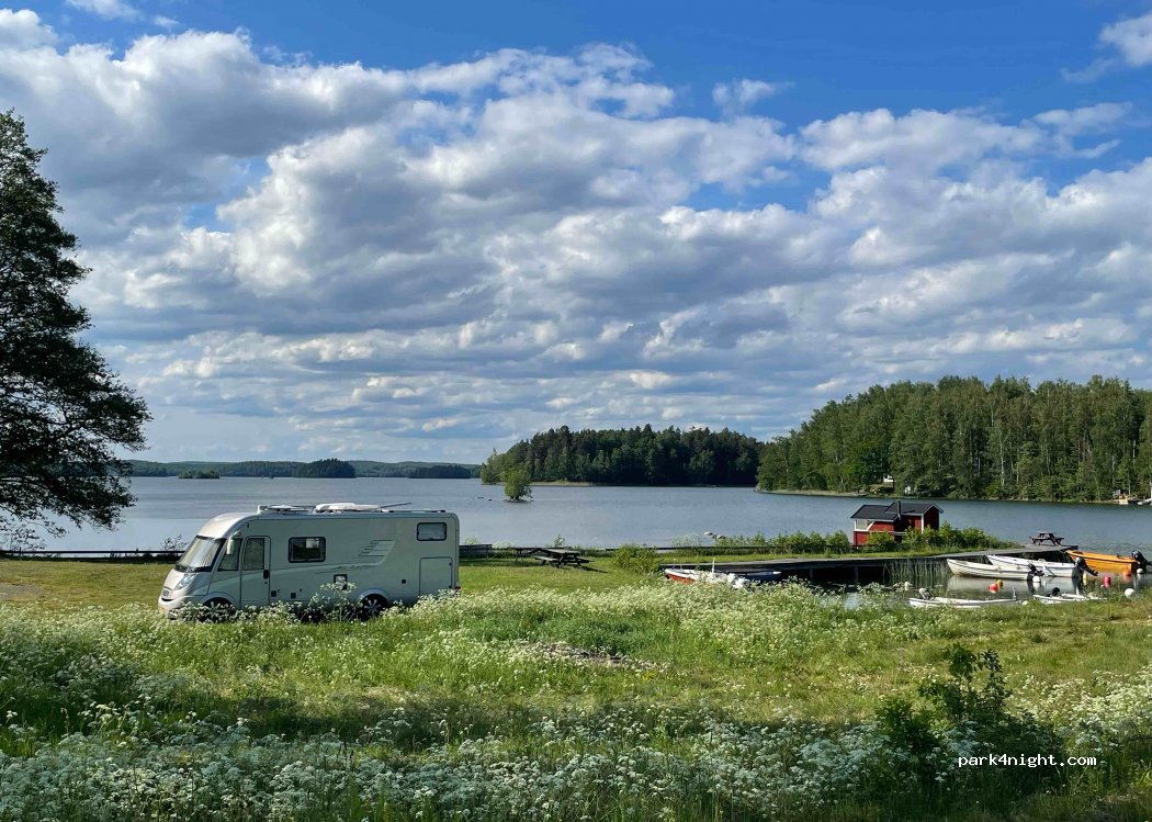 (590 98)  - 1 Bodaström Gäststugan — foto 3