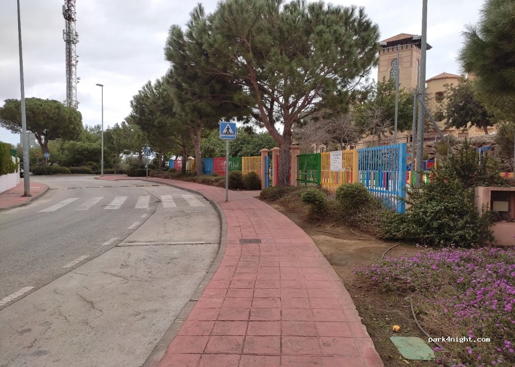 (29631) Benalmádena - 5 Calle Muerdago — foto