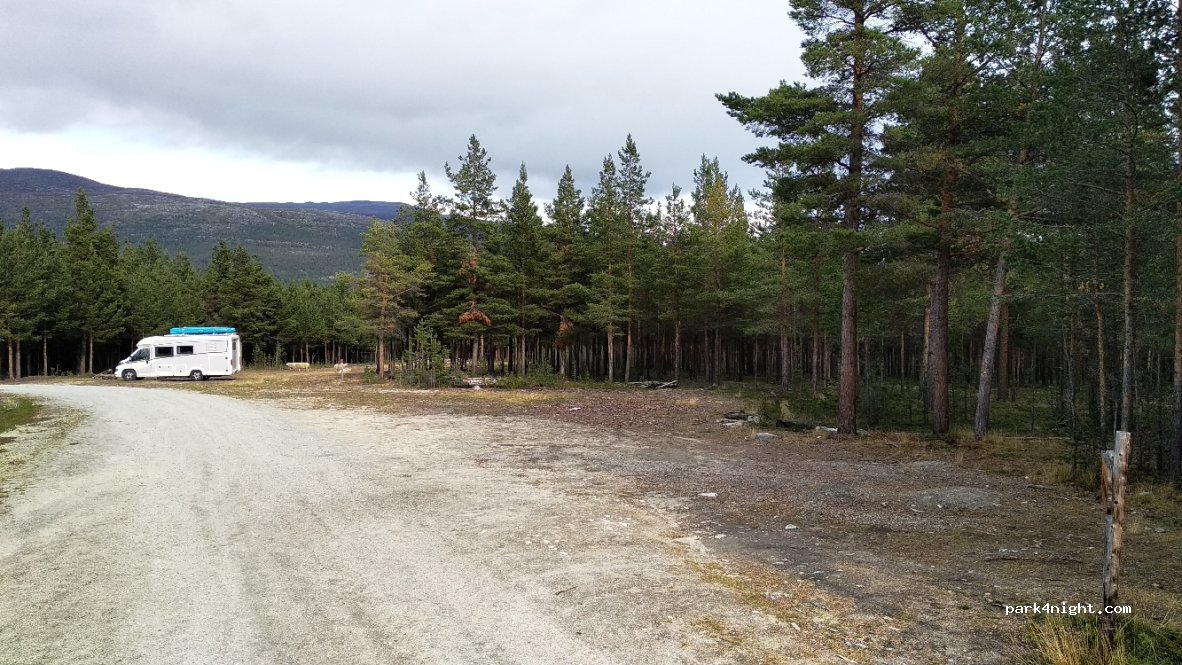 (2666)  - Unnamed Road — foto 2