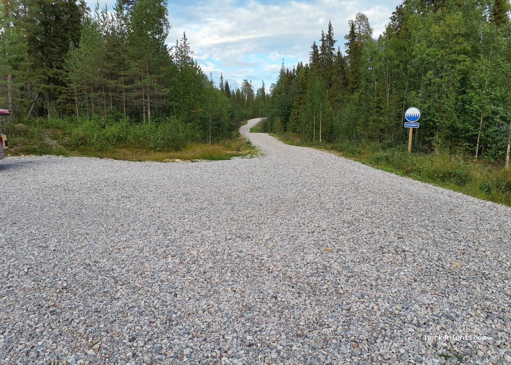 (93850) Kuusamo - Unnamed Road — foto 2