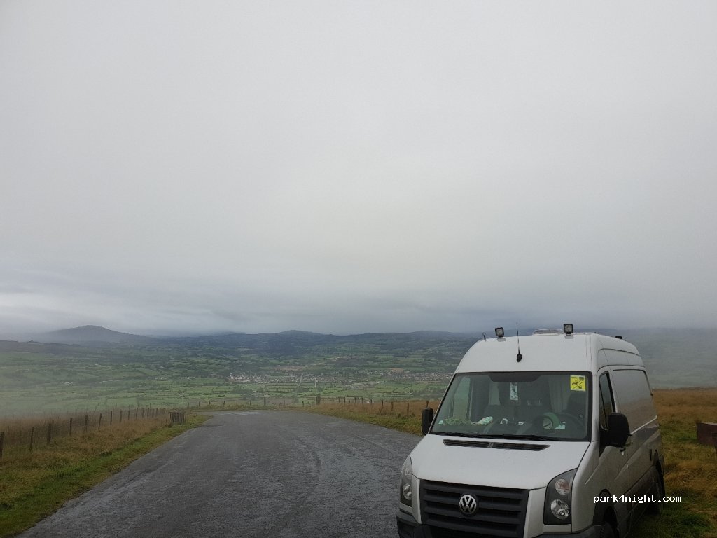 (BT47 4QJ)  - Unnamed Road — foto