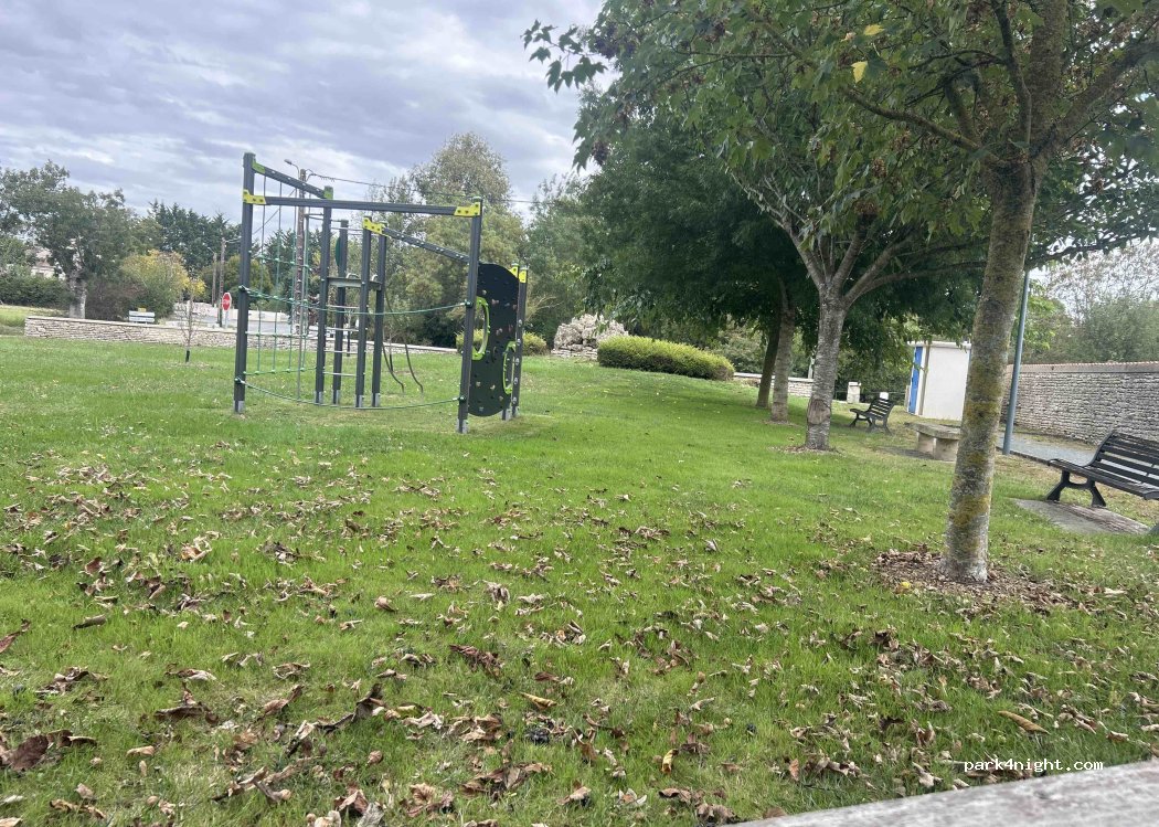 (79210) Priaires - 1 Impasse de l'Église — foto 3