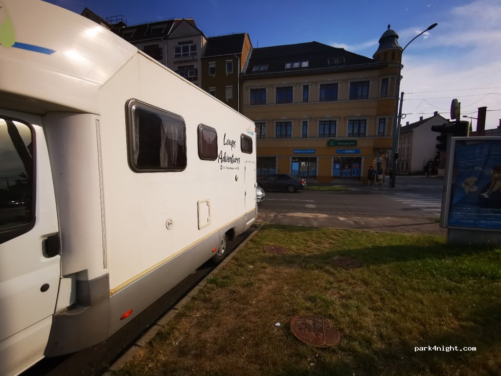 (3525) Miskolc - 2-4 Szeles utca — foto 2