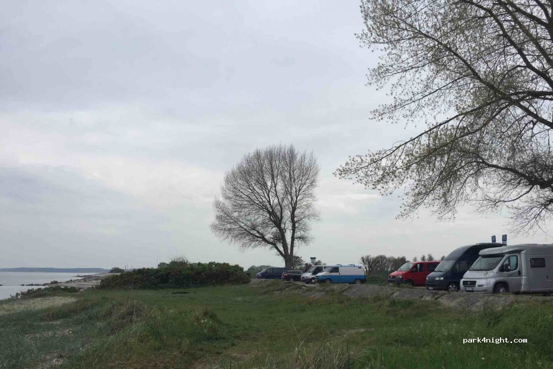 (24229) Strande - Unnamed Road — foto