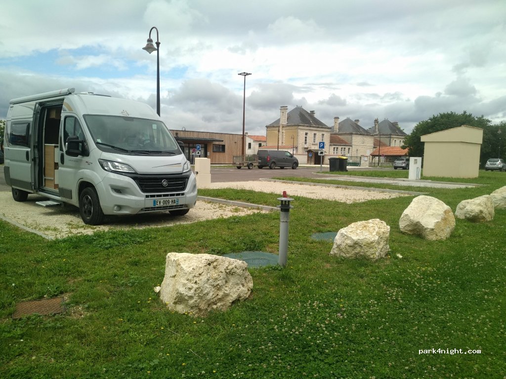 (17400) Varaize - 25 Gr Grande Rue — foto 2