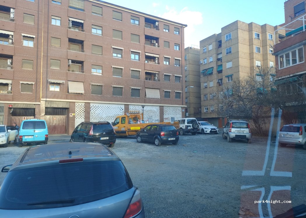 (18014) Granada - 2 Calle Andanada — foto 3
