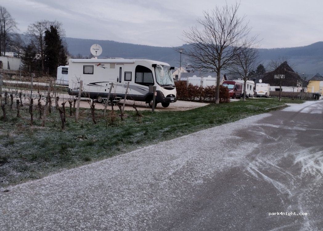 (54498) Piesport - 17 Moselstraße — foto 2
