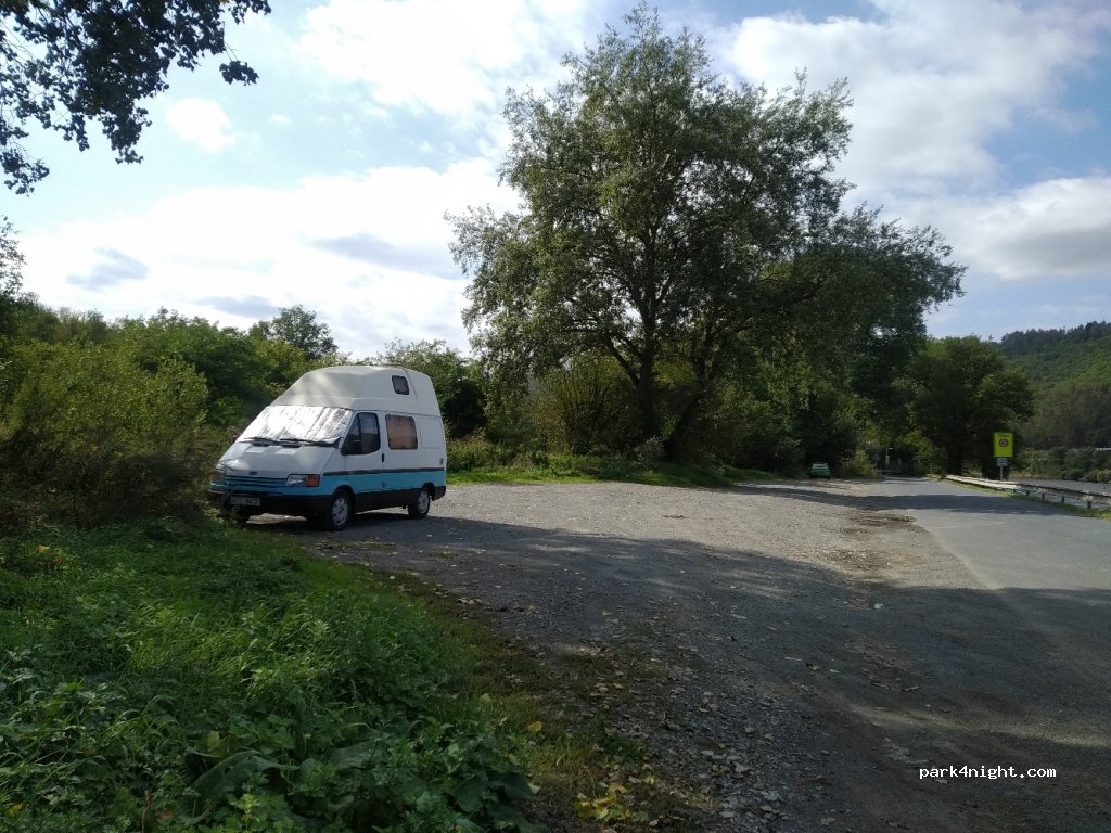 (252 46) Vrané nad Vltavou - Nádražní — foto