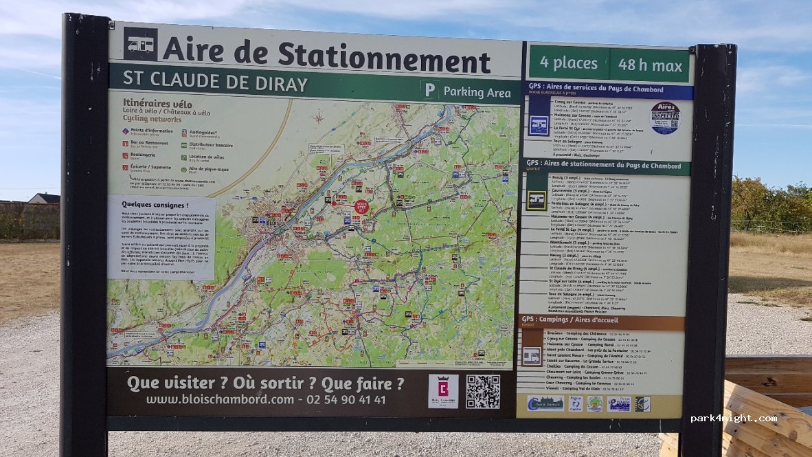 (41350) Saint-Claude-de-Diray - 11 Rue de la République — foto