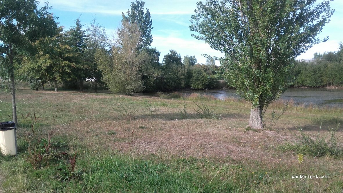 (79300) Bressuire - 4 Rue des Artisans — foto 3