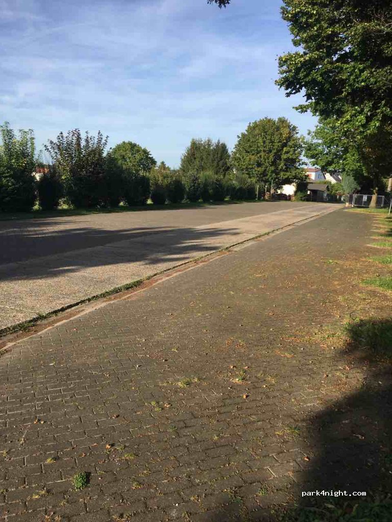 (35428) Langgöns - 13 Friedhofsweg — foto 2