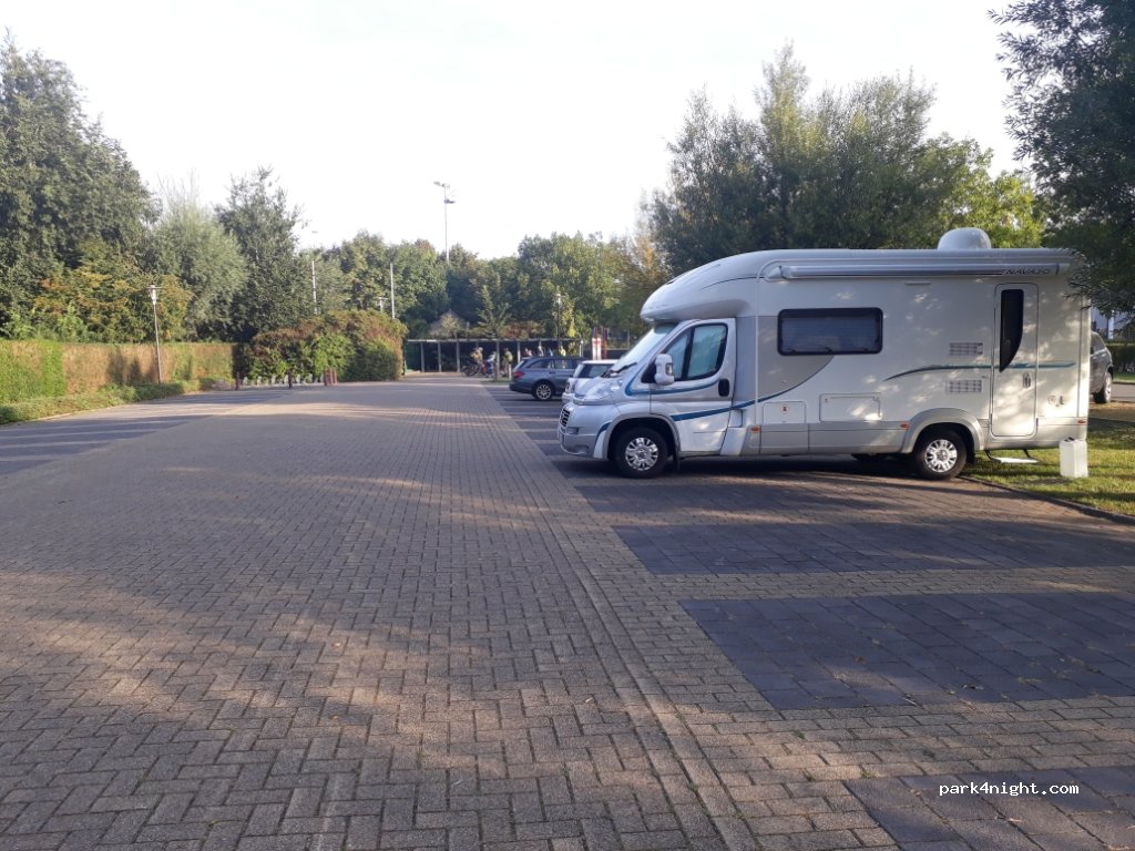 (8670) Koksijde - 11 Hazebeekstraat — foto