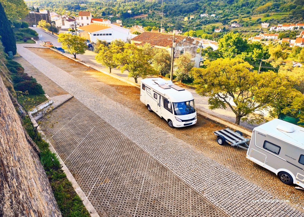 () Castelo de Vide - 5 Rua Luís de Camões — foto 4