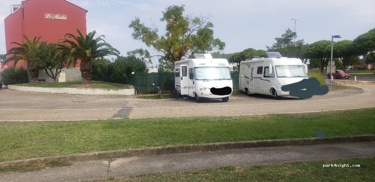 (30240) Le Grau-du-Roi - 1297 Avenue de Camargue — foto