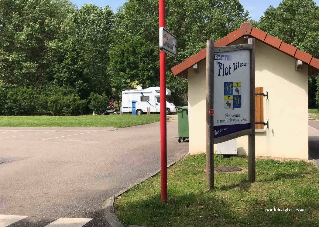 Aire de camping-car les Flots Bleus — foto 3