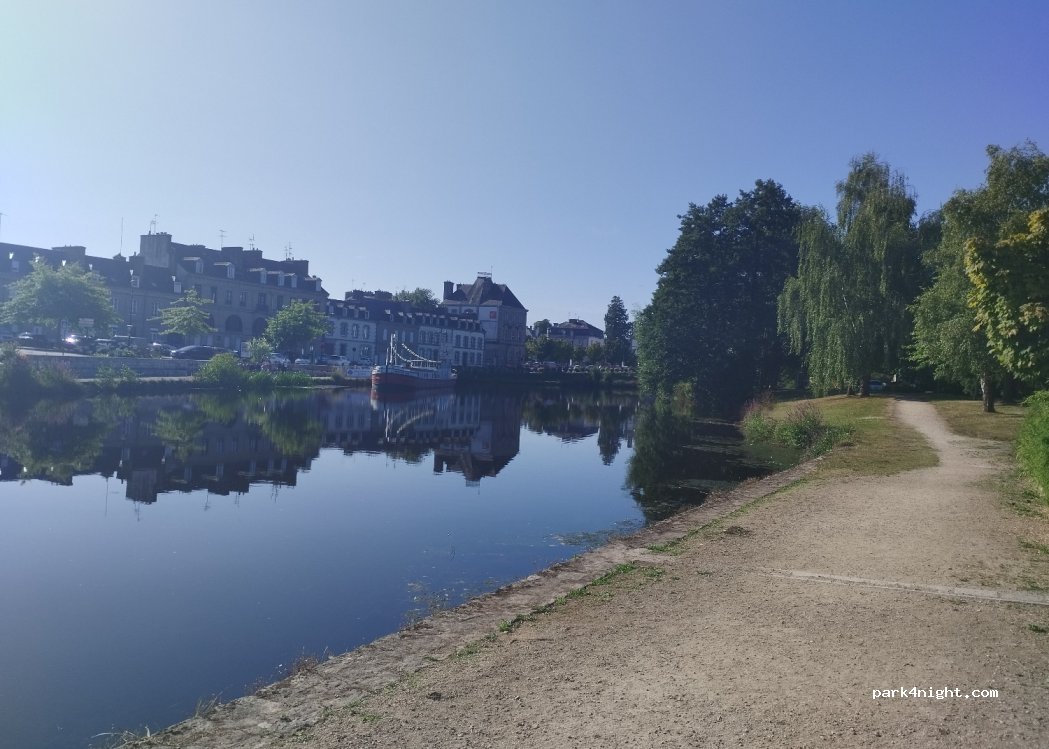 (56300) Pontivy - 27 Rue de la Fontaine — foto 4